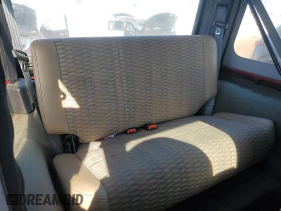 1999 Jeep Wrangler Sport z VIN 1J4FY19S8XP480961, wystawiony jako Copart lot #80781285 z przebiegiem 113 713 mil mil oraz Szkoda całkowita • Salvage title. Historia ofert i sprzedaży dostępna na DreamBid. Obrazek 10.