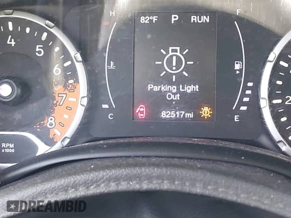 2018 Jeep Renegade Latitude с VIN ZACCJBBB1JPH86908, выставлен на аукционе IAAI как лот 42290840 с пробегом 82 517 миль миль и . История ставок и продаж доступна на DreamBid. Изображение 16.
