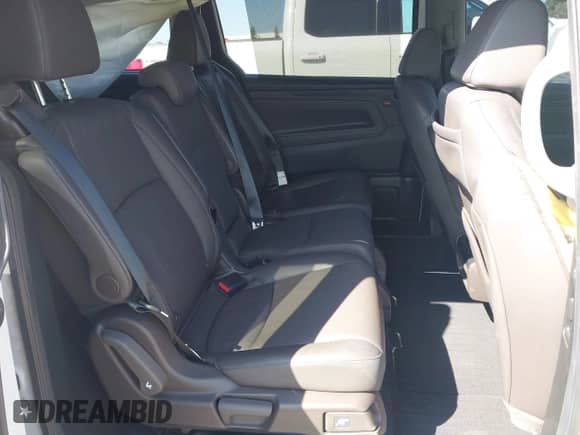 2020 Honda Odyssey EX-L with VIN 5FNRL6H77LB053187, listed as a IAAI auction lot 43335593 with 36,449 mi miles and . Bid and sale history available at DreamBid. Image 8.