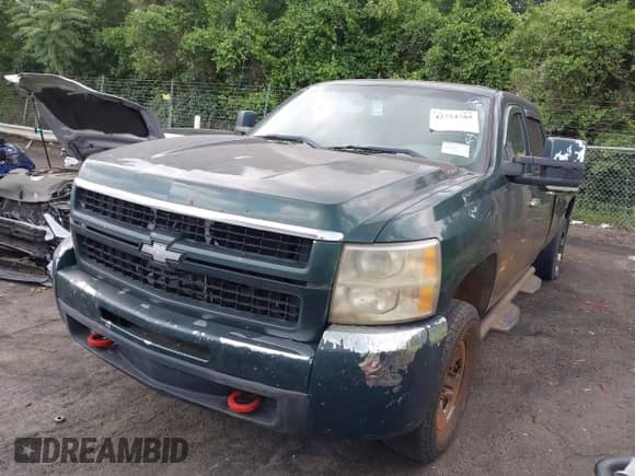 2008 Chevrolet Silverado 2500HD 1LT с VIN 1GCHC23K68F208816, выставлен на аукционе IAAI как лот 42754785 с пробегом 336 259 миль миль и . История ставок и продаж доступна на DreamBid. Изображение 2.