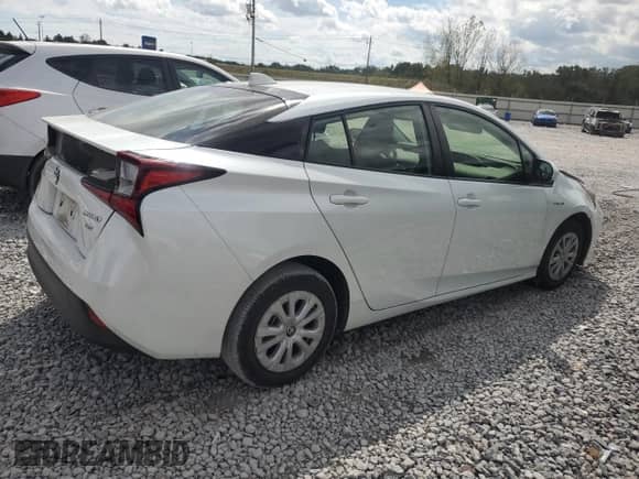 2022 Toyota Prius L Eco with VIN JTDKAMFU3N3158586, listed as a Copart auction lot 83820705 with 41,773 mi miles and Salvage title. Bid and sale history available at DreamBid. Image 3.