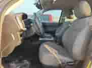 2017 Toyota Tacoma SR5 с VIN 5TFAZ5CN1HX040766, выставлен на аукционе Copart как лот 82379795 с пробегом 115 308 миль миль и Списание • Salvage title. История ставок и продаж доступна на DreamBid. Изображение 7.