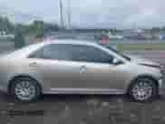 2013 Toyota Camry LE z VIN 4T1BD1FK2DU090421, wystawiony jako IAAI lot #42187235 z przebiegiem 145 899 mil mil oraz . Historia ofert i sprzedaży dostępna na DreamBid. Obrazek 13.