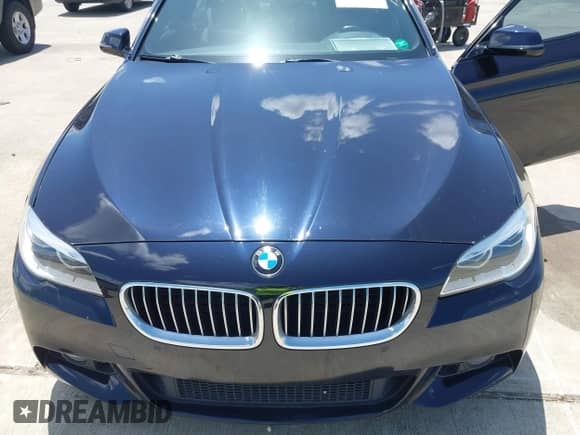 2014 BMW 5 Series 535i z VIN WBA5B1C56ED483181, wystawiony jako IAAI lot #42447967 z przebiegiem 92 425 mil mil oraz . Historia ofert i sprzedaży dostępna na DreamBid. Obrazek 6.