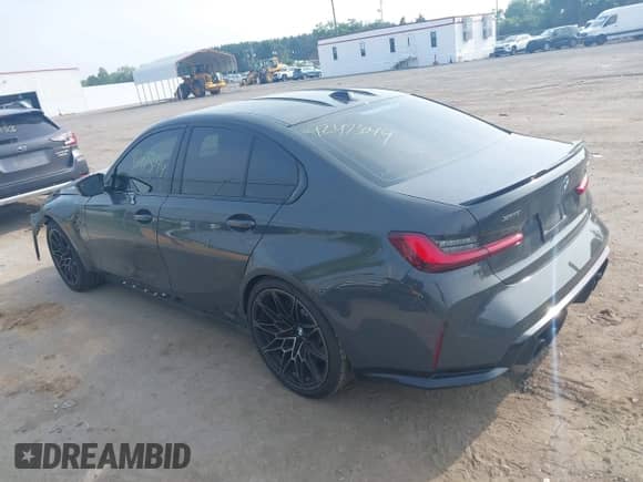 2025 BMW M3 Competition xDrive with VIN WBS33HJ01SFT92884, listed as a IAAI auction lot 42473044 with 7,617 mi miles and . Bid and sale history available at DreamBid. Image 3.