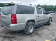 2007 Chevrolet Suburban LT with VIN 3GNFC16057G172472, listed as a IAAI auction lot 42716676 with 262,281 mi miles and . Bid and sale history available at DreamBid. Image 4.