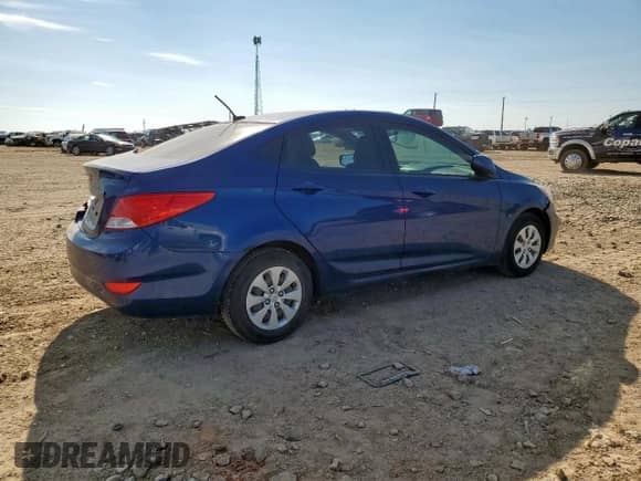 2016 Hyundai Accent SE z VIN KMHCT4AE3GU991294, wystawiony jako Copart lot #72042695 z przebiegiem 47 089 mil mil oraz Szkoda całkowita • Salvage title. Historia ofert i sprzedaży dostępna na DreamBid. Obrazek 3.