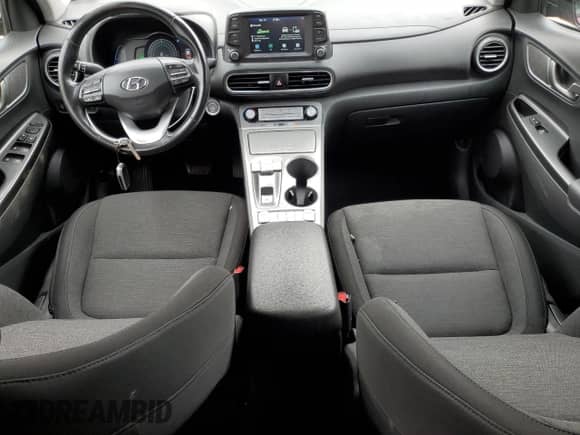 2021 Hyundai Kona SEL with VIN KM8K23AG3MU133779, listed as a Copart auction lot 86247115 with 118,204 mi miles and Clean title. Bid and sale history available at DreamBid. Image 8.