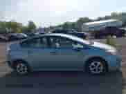 2015 Toyota Prius Four z VIN JTDKN3DU3F1977760, wystawiony jako IAAI lot #43233363 z przebiegiem 101 831 mil mil oraz . Historia ofert i sprzedaży dostępna na DreamBid. Obrazek 13.