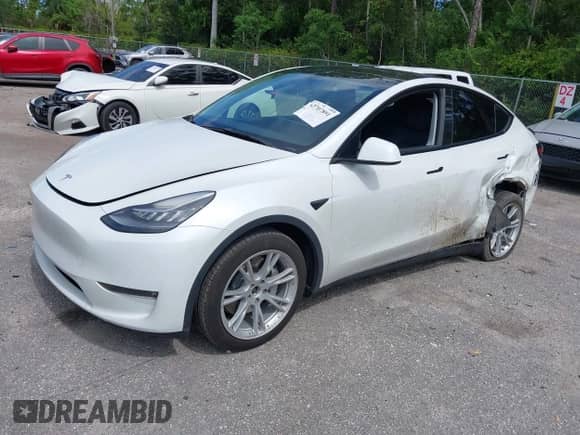 2022 Tesla Model Y Long Range с VIN 7SAYGAEE9NF429450, выставлен на аукционе IAAI как лот 42707891 с пробегом 68 981 миль миль и . История ставок и продаж доступна на DreamBid. Изображение 2.