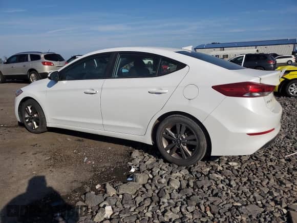 2018 Hyundai Elantra SEL с VIN 5NPD84LF9JH256160, выставлен на аукционе Copart как лот 80787225 с пробегом 122 868 миль миль и Чистый • Clean title. История ставок и продаж доступна на DreamBid. Изображение 2.