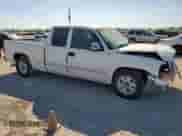 2001 GMC Sierra 1500 SLE z VIN 2GTEC19V911175578, wystawiony jako Copart lot #82488995 z przebiegiem 189 188 mil mil oraz Szkoda całkowita • Salvage title. Historia ofert i sprzedaży dostępna na DreamBid. Obrazek 4.