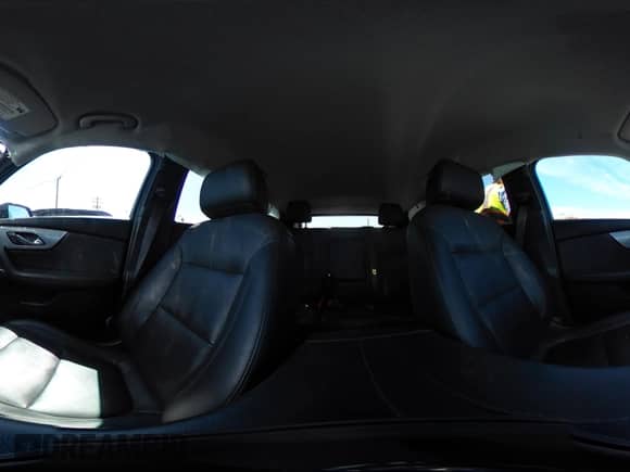 2020 Chevrolet Blazer LT with VIN 3GNKBDRSXLS563480, listed as a IAAI auction lot 42078861 with 122,308 mi miles and . Bid and sale history available at DreamBid. Image 18.