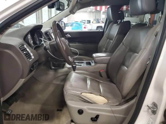 2012 Dodge Durango Crew z VIN 1C4RDJDG9CC100786, wystawiony jako Copart lot #82225645 z przebiegiem 186 793 mil mil oraz Szkoda całkowita • Salvage title. Historia ofert i sprzedaży dostępna na DreamBid. Obrazek 7.