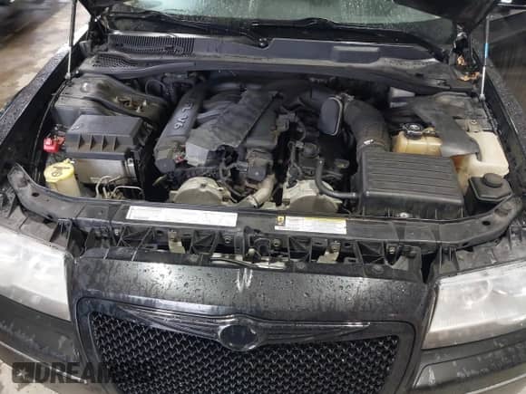 2007 Chrysler 300 Signature with VIN 2C3LA53G17H627980, listed as a IAAI auction lot 42006910 with 155,263 mi miles and . Bid and sale history available at DreamBid. Image 10.