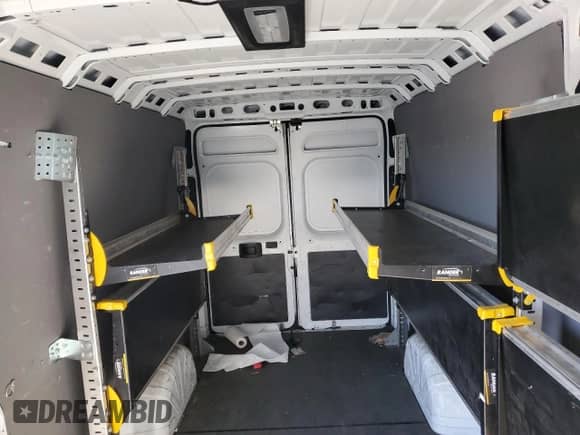 2022 Ram ProMaster Cargo с VIN 3C6MRVJG8NE124328, выставлен на аукционе Copart как лот 50370485 с пробегом Не указан миль и Списание • Salvage title. История ставок и продаж доступна на DreamBid. Изображение 10.