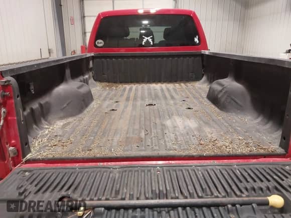 2011 Ford F-250 XL z VIN 1FT7W2BT3BEA46749, wystawiony jako IAAI lot #41059135 z przebiegiem 244 264 mil mil oraz . Historia ofert i sprzedaży dostępna na DreamBid. Obrazek 16.