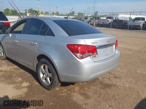 2012 Chevrolet Cruze 1LT with VIN 1G1PF5SC9C7146371, listed as a IAAI auction lot 43004457 with 153,514 mi miles and . Bid and sale history available at DreamBid. Image 3.
