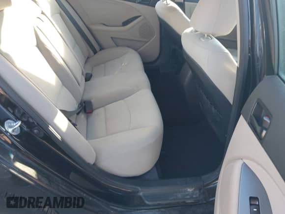 2014 Kia Optima LX с VIN 5XXGM4A72EG318407, выставлен на аукционе IAAI как лот 43538692 с пробегом 101 782 миль миль и . История ставок и продаж доступна на DreamBid. Изображение 8.