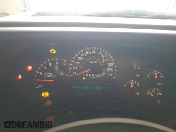 2006 Chevrolet Silverado 1500 Work Truck с VIN 3GCEK14V06G190270, выставлен на аукционе Copart как лот 47387795 с пробегом 110 847 миль миль и Списание • Salvage title. История ставок и продаж доступна на DreamBid. Изображение 9.