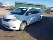 2014 Toyota Sienna Limited с VIN 5TDDK3DC6ES076778, выставлен на аукционе IAAI как лот 41387091 с пробегом 173 497 миль миль и . История ставок и продаж доступна на DreamBid. Изображение 17.