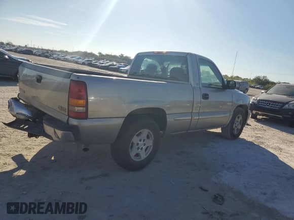 1999 GMC Sierra 1500 SLE с VIN 1GTEC14V7XZ510697, выставлен на аукционе Copart как лот 42697165 с пробегом 284 407 миль миль и Списание • Salvage title. История ставок и продаж доступна на DreamBid. Изображение 3.