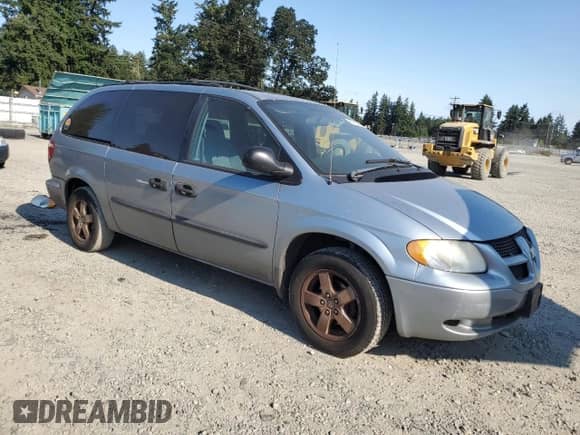 2004 Dodge Caravan SE with VIN 1D4GP24R24B602832, listed as a Copart auction lot 65915485 with 172,074 mi miles and Salvage title. Bid and sale history available at DreamBid. Image 4.