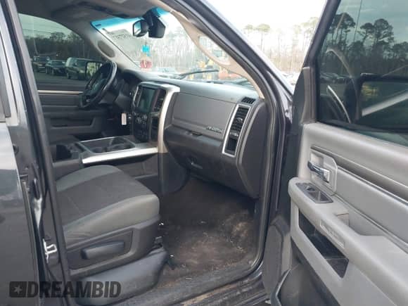 2016 Ram 1500 Big Horn с VIN 1C6RR7LG5GS408109, выставлен на аукционе IAAI как лот 41527317 с пробегом 126 305 миль миль и . История ставок и продаж доступна на DreamBid. Изображение 5.