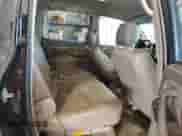 2006 Toyota Tundra Limited z VIN 5TBET38196S522104, wystawiony jako Copart lot #81801495 z przebiegiem 280 256 mil mil oraz Szkoda całkowita • Salvage title. Historia ofert i sprzedaży dostępna na DreamBid. Obrazek 10.