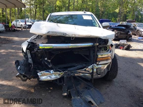2017 Chevrolet Silverado 1500 LT with VIN 1GCVKRECXHZ400890, listed as a IAAI auction lot 42559776 with 70,015 mi miles and . Bid and sale history available at DreamBid. Image 13.