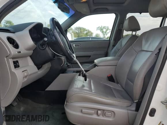 2014 Honda Pilot Touring with VIN 5FNYF4H90EB019393, listed as a Copart auction lot 81321385 with 163,618 mi miles and Salvage title. Bid and sale history available at DreamBid. Image 7.