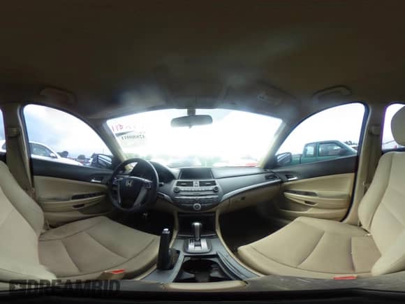 2012 Honda Accord LX с VIN 1HGCP2F36CA103994, выставлен на аукционе IAAI как лот 42880011 с пробегом 177 816 миль миль и . История ставок и продаж доступна на DreamBid. Изображение 18.