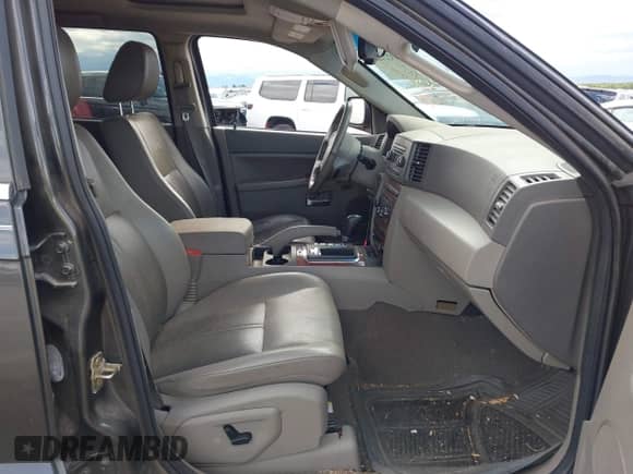2006 Jeep Grand Cherokee Limited с VIN 1J4HR58296C182777, выставлен на аукционе IAAI как лот 43221861 с пробегом 103 781 миль миль и . История ставок и продаж доступна на DreamBid. Изображение 5.