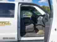 2016 Ford F-250 XL z VIN 1FT7W2B65GEC31824, wystawiony jako IAAI lot #43305079 z przebiegiem 236 270 mil mil oraz . Historia ofert i sprzedaży dostępna na DreamBid. Obrazek 5.