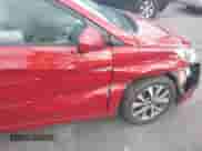 2017 Hyundai Accent SE z VIN KMHCT4AE8HU380324, wystawiony jako IAAI lot #42260181 z przebiegiem 124 287 mil mil oraz . Historia ofert i sprzedaży dostępna na DreamBid. Obrazek 12.