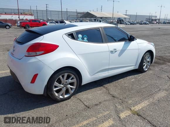 2016 Hyundai Veloster with VIN KMHTC6AD1GU291213, listed as a IAAI auction lot 42973926 with 115,056 mi miles and . Bid and sale history available at DreamBid. Image 4.