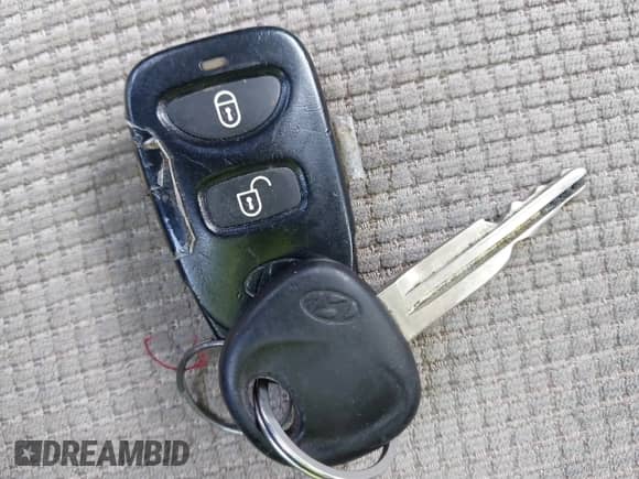 2008 Hyundai Tucson GLS с VIN KM8JM12B48U895182, выставлен на аукционе IAAI как лот 43250072 с пробегом 124 095 миль миль и . История ставок и продаж доступна на DreamBid. Изображение 11.