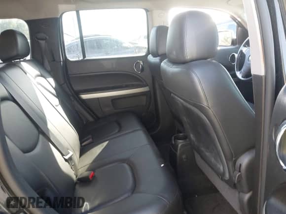 2011 Chevrolet HHR 2LT with VIN 3GNBACFU4BS654603, listed as a IAAI auction lot 43477634 with 102,100 mi miles and . Bid and sale history available at DreamBid. Image 8.