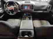 2018 Ford F-150 XLT z VIN 1FTEW1EP7JFB82021, wystawiony jako Copart lot #87015425 z przebiegiem 178 331 mil mil oraz Nie do naprawy • Non repairable. Historia ofert i sprzedaży dostępna na DreamBid. Obrazek 8.