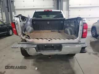 2016 Chevrolet Silverado 1500 LT z VIN 1GCVKREC3GZ405055, wystawiony jako Copart lot #71188225 z przebiegiem 117 897 mil mil oraz Szkoda całkowita • Salvage title. Historia ofert i sprzedaży dostępna na DreamBid. Obrazek 6.