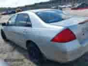 2006 Honda Accord VP с VIN 1HGCM56126A112222, выставлен на аукционе IAAI как лот 42537727 с пробегом 183 946 миль миль и . История ставок и продаж доступна на DreamBid. Изображение 3.