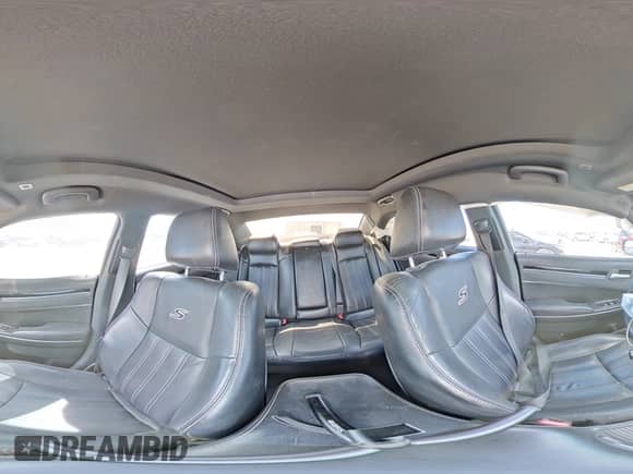 2018 Chrysler 300 S with VIN 2C3CCAGG1JH192382, listed as a Copart auction lot 83805035 with Not provided miles and Salvage title. Bid and sale history available at DreamBid. Image 14.