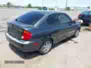 2005 Hyundai Accent GLS z VIN KMHCG35C65U366635, wystawiony jako IAAI lot #42389348 z przebiegiem 65 872 mil mil oraz . Historia ofert i sprzedaży dostępna na DreamBid. Obrazek 4.