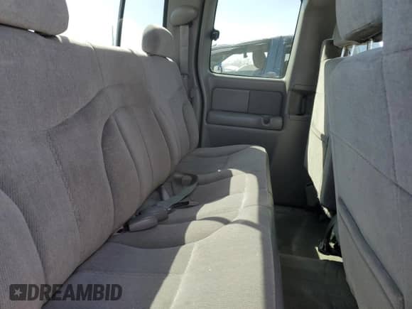 2000 GMC Sierra 1500 SLE с VIN 2GTEK19T8Y1325448, выставлен на аукционе Copart как лот 52782085 с пробегом 384 022 миль миль и Списание • Salvage title. История ставок и продаж доступна на DreamBid. Изображение 10.