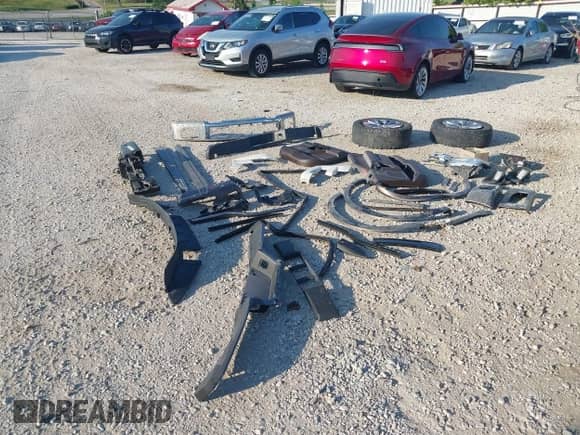 2016 Ford F-150 XLT z VIN 1FTEW1EG7GFD19712, wystawiony jako IAAI lot #42927063 z przebiegiem 146 108 mil mil oraz . Historia ofert i sprzedaży dostępna na DreamBid. Obrazek 12.