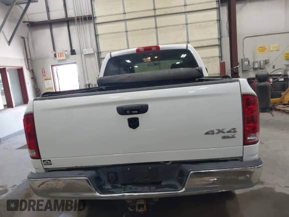 2005 Dodge 1500 SLT with VIN 1D7HU18D95S147522, listed as a IAAI auction lot 42585721 with 146,371 mi miles and . Bid and sale history available at DreamBid. Image 16.