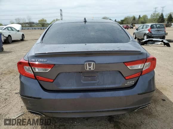 2018 Honda Accord Touring with VIN 1HGCV2F98JA036872, listed as a Copart auction lot 54970435 with 111,581 mi miles and Salvage title. Bid and sale history available at DreamBid. Image 6.