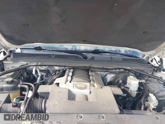 2015 Cadillac Escalade Luxury with VIN 1GYS3MKJ7FR537850, listed as a IAAI auction lot 42727101 with 134,328 mi miles and . Bid and sale history available at DreamBid. Image 10.