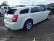 2008 Dodge Magnum with VIN 2D4FV47T58H167998, listed as a IAAI auction lot 43362330 with 151,332 mi miles and . Bid and sale history available at DreamBid. Image 4.