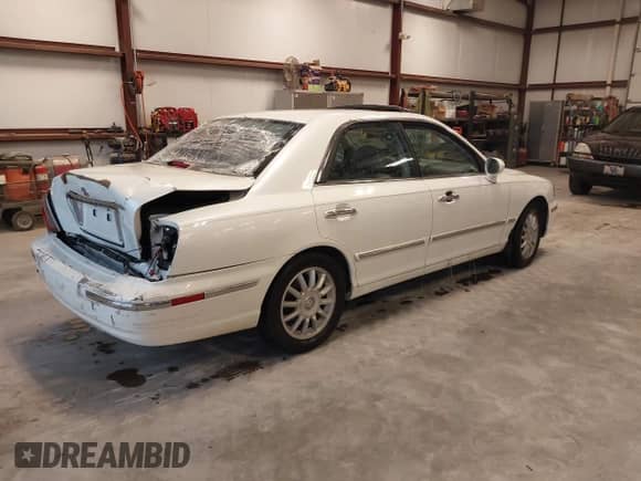 2005 Hyundai XG с VIN KMHFU45E15A415285, выставлен на аукционе IAAI как лот 42350581 с пробегом 129 776 миль миль и . История ставок и продаж доступна на DreamBid. Изображение 4.